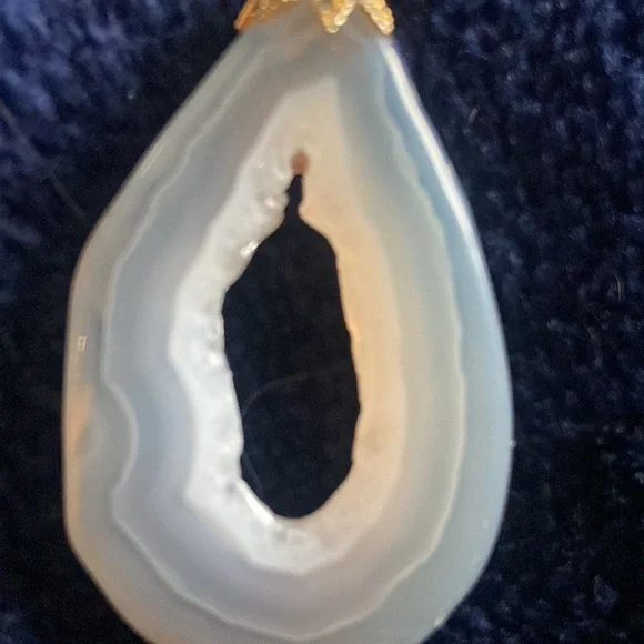Geode Pendant - Picture 2 of 7